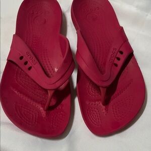 CROCS Vibrant Red Sandals Womens 9